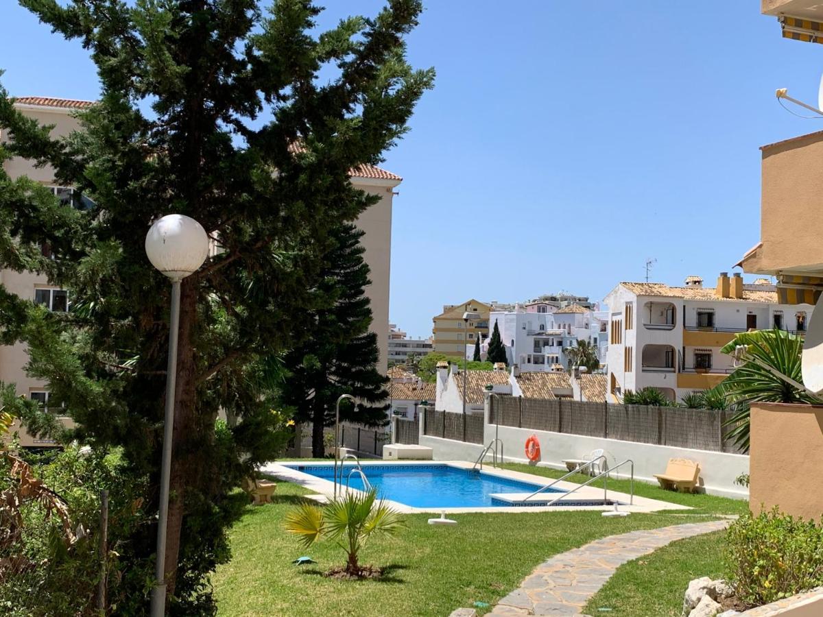 Апартаменты Tulipanes Benalmadena - Parking Privado Экстерьер фото